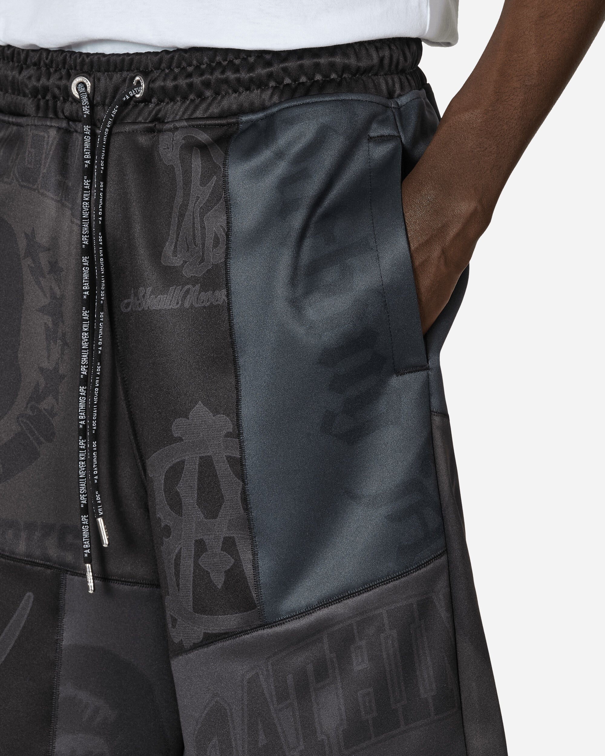 A Bathing Ape Patchwork Basketball Shorts M Black Shorts Short 1K30153318 BLACK