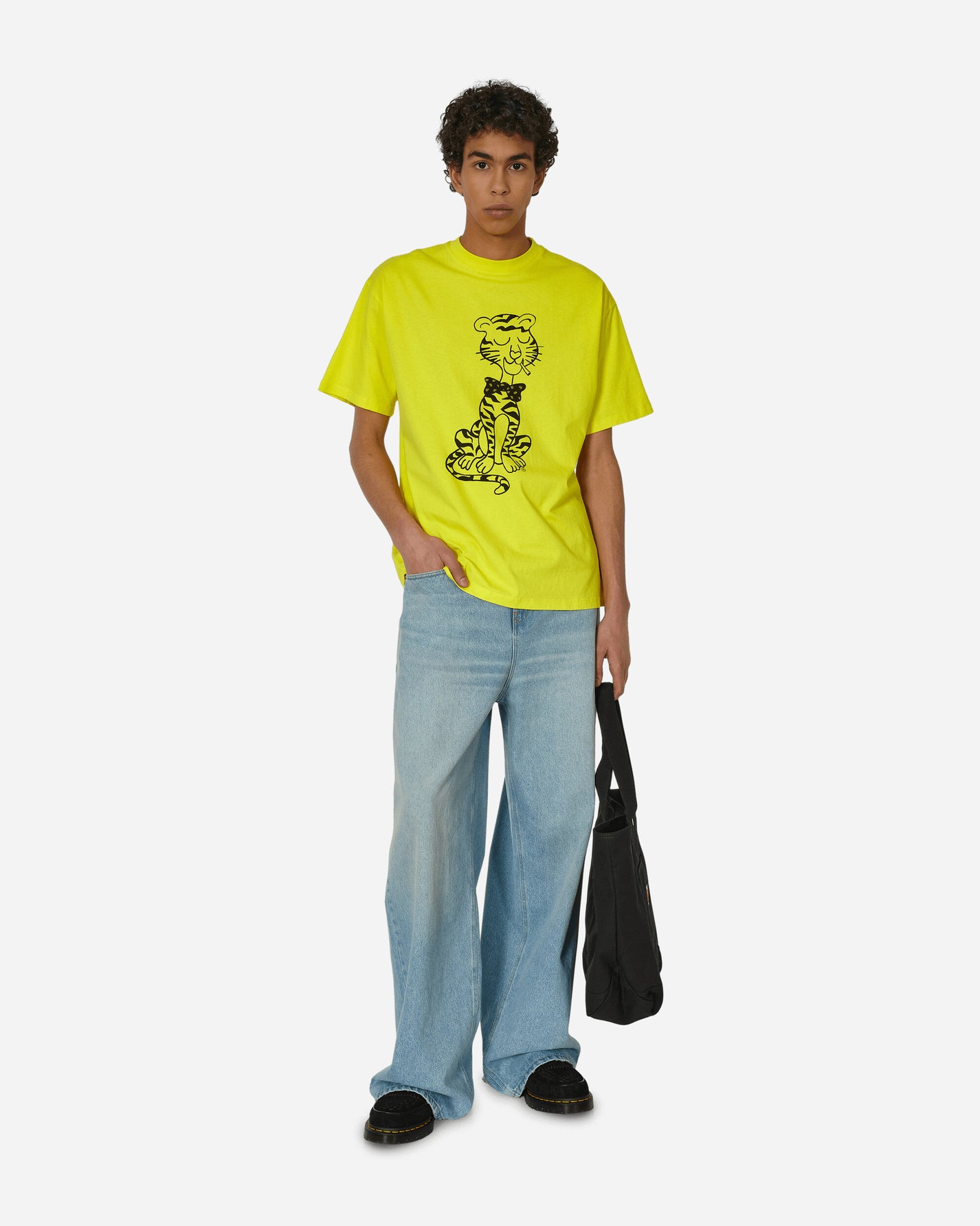 Aries Smoking Tiger SS Tee Yellow T-Shirts Shortsleeve SUAR60001X YLW