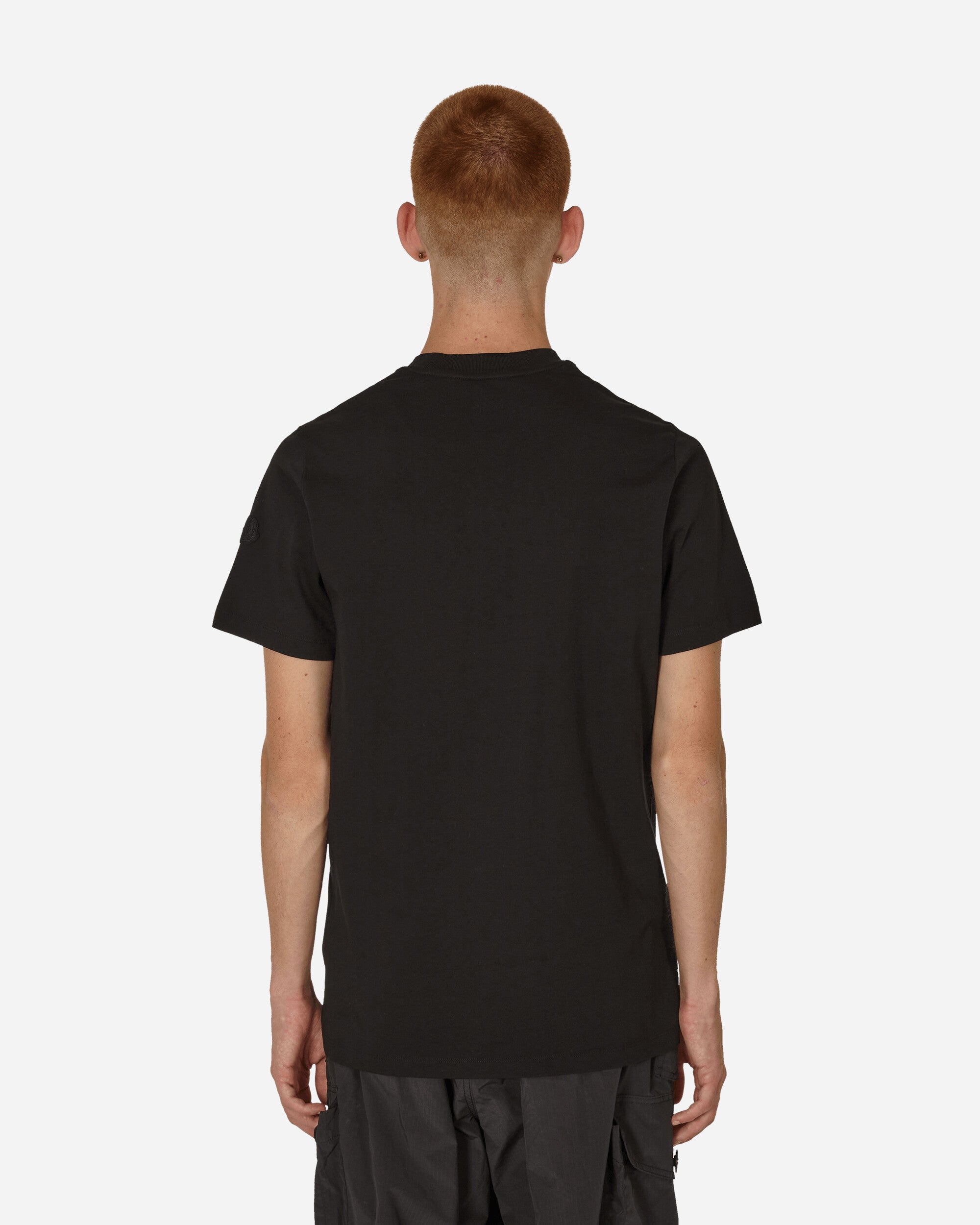 Moncler T-Shirt Black T-Shirts Shortsleeve 8C000378390T 999