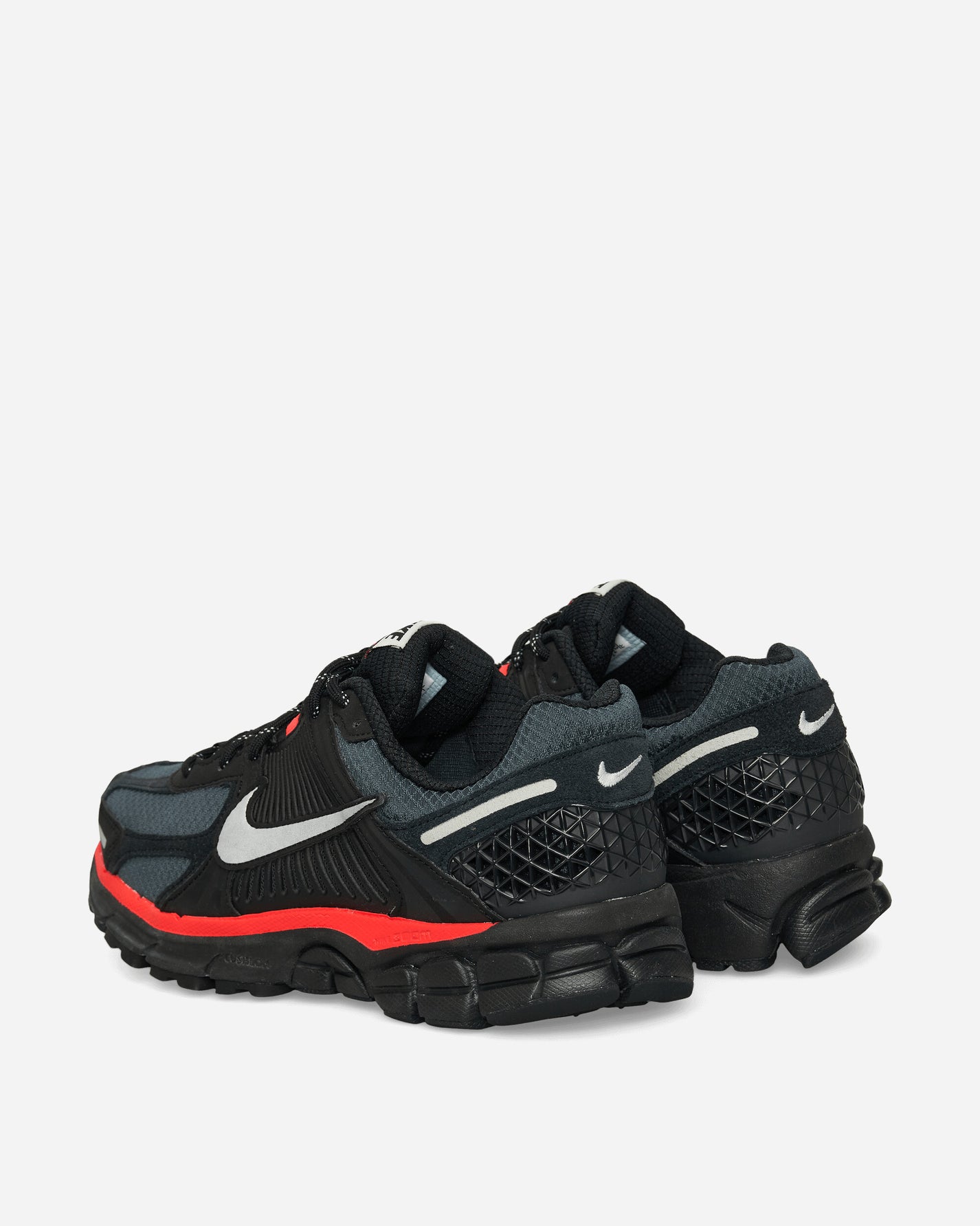 Nike Nike Zoom Vomero 5 Black/Met. Silver Sneakers Low HV2527-002