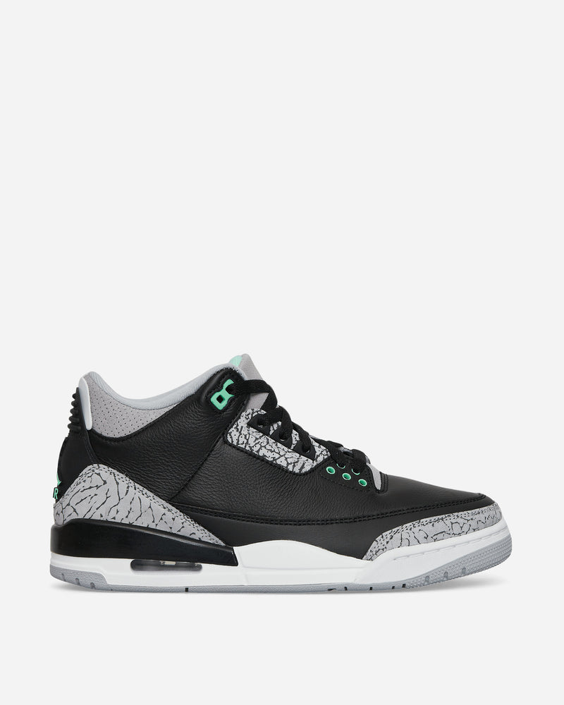 Air Jordan 3 Retro Sneakers Black / Green Glow