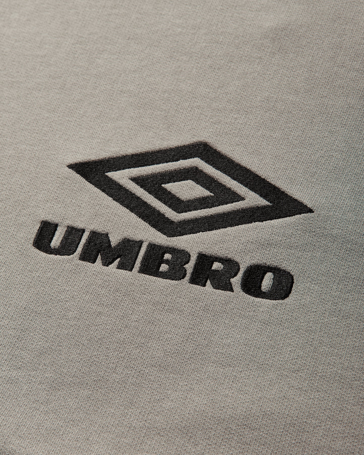 Umbro Og Logo Mask Hoodie Taupe Sweatshirts Hoodies UBMW0216FA147 BEG0002