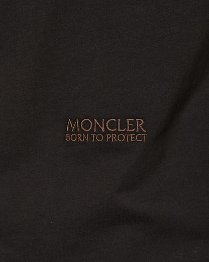 Moncler T-Shirt Black T-Shirts Shortsleeve 8C0005589A17 999