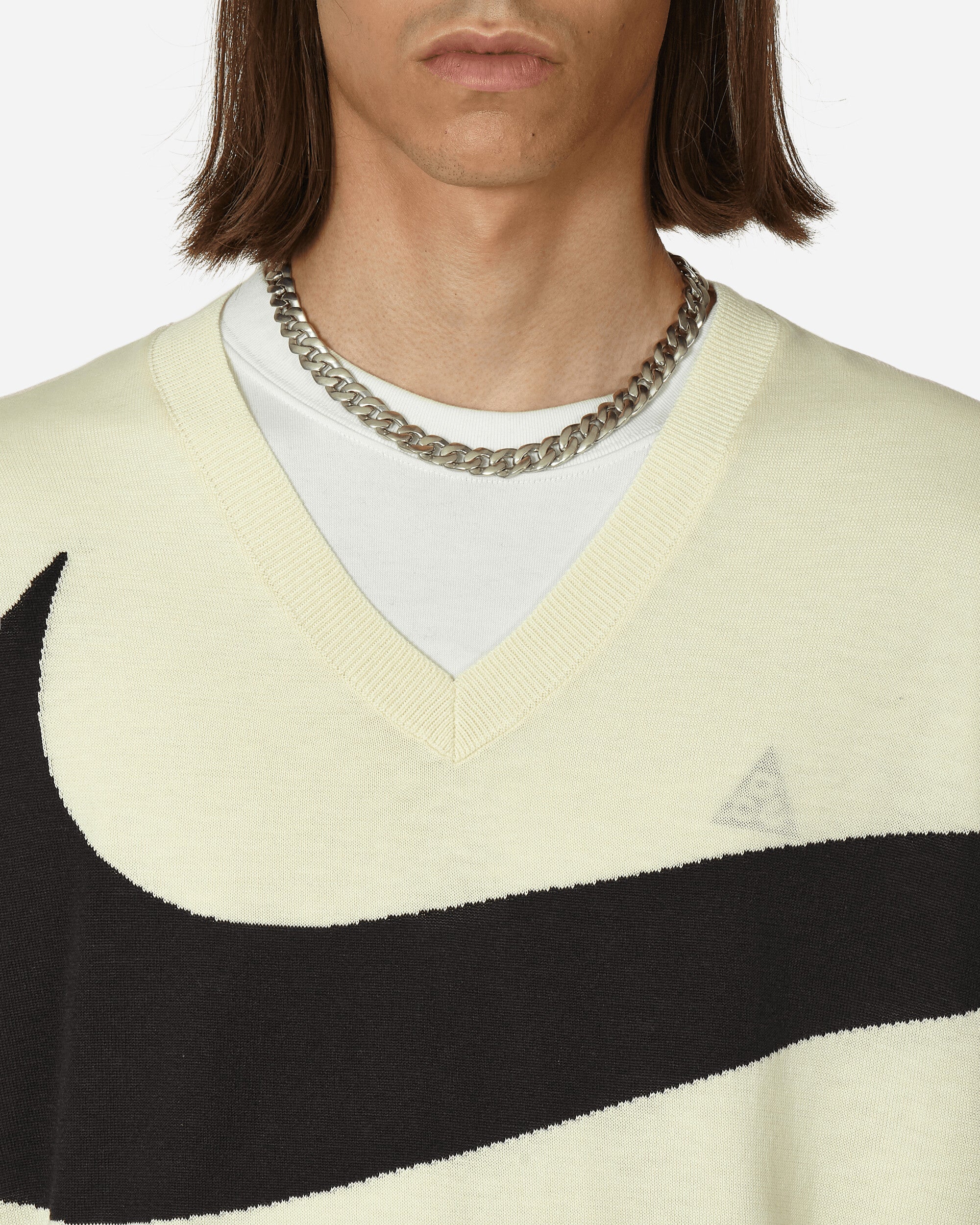 Nike Swoosh Sweater Vest Coconut Milk/Black Coats and Jackets Vests FD2873-113
